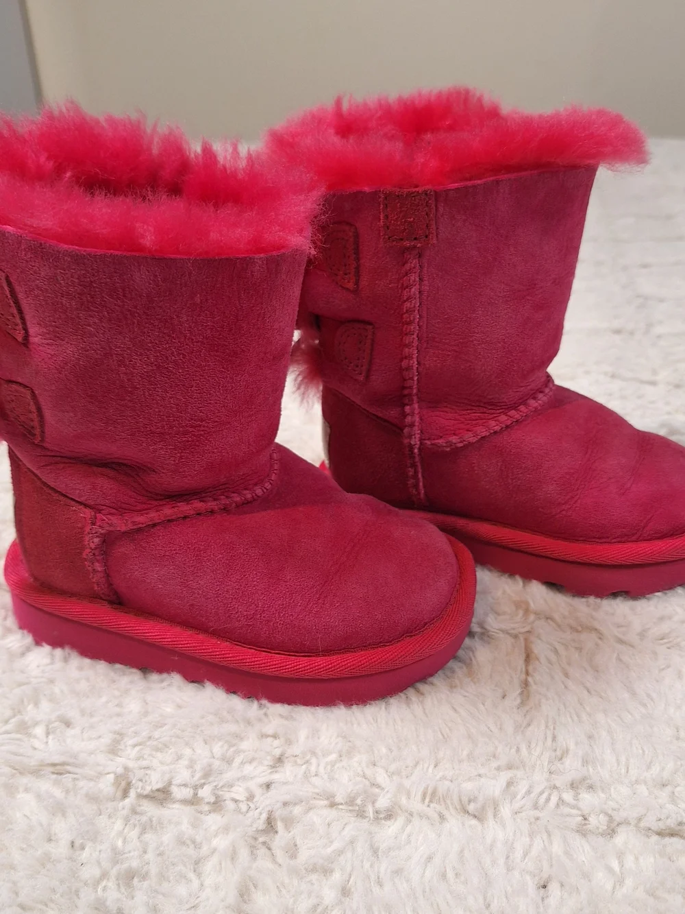 UGG Kids Hot Pink Shearling Back-Bow Boots